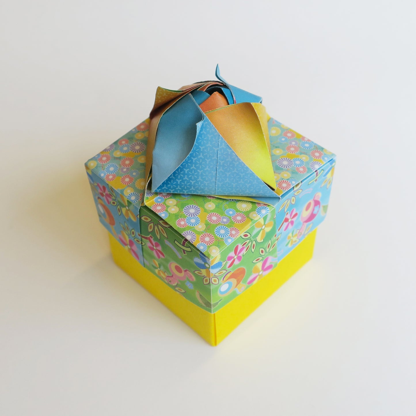 Trinket Origami, Make 5 Different Origami Boxes, 15x15cm