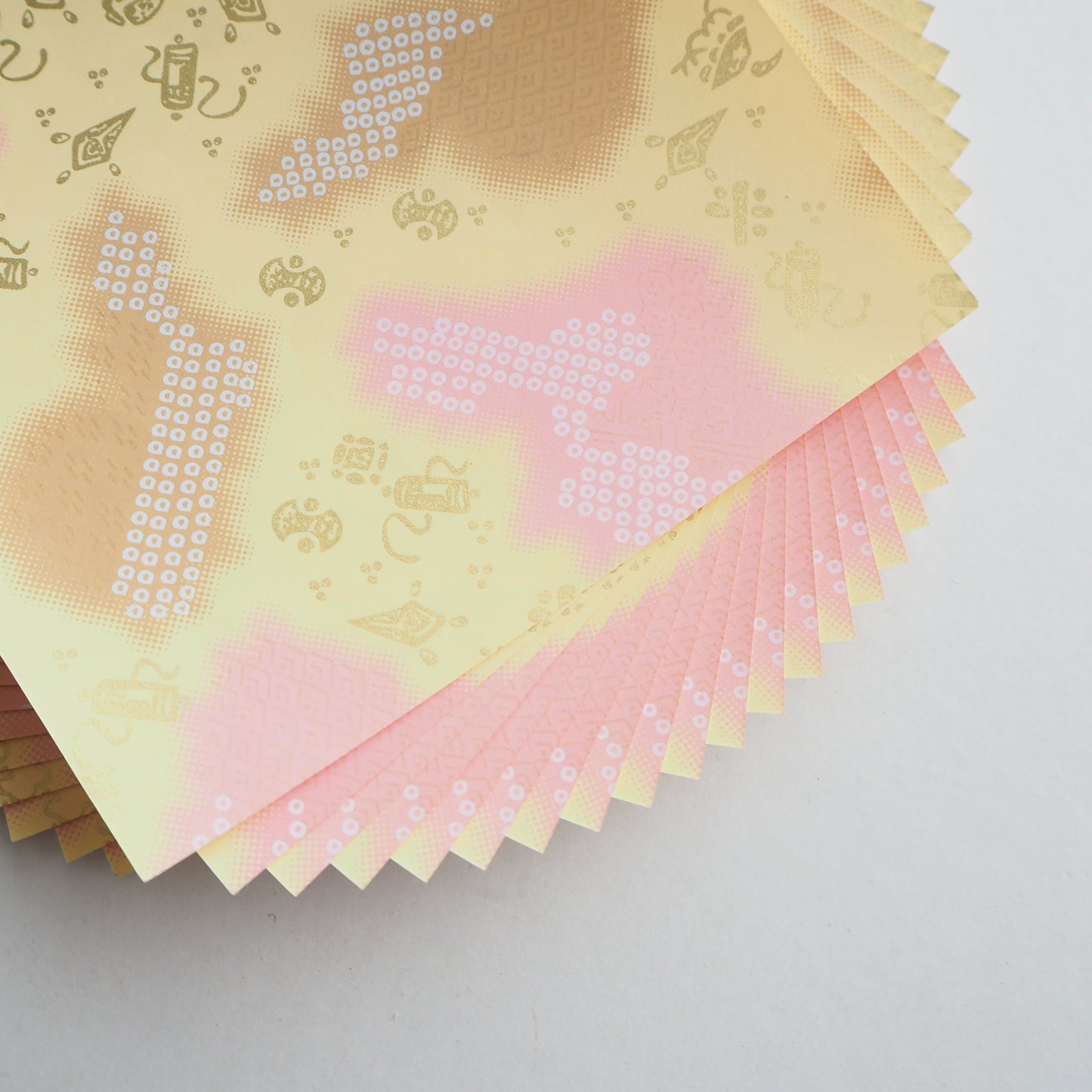 Pack of 20 Sheets 14x14cm Yuzen Washi Origami Paper HZ-159 - Deer's Spots & Old Toys