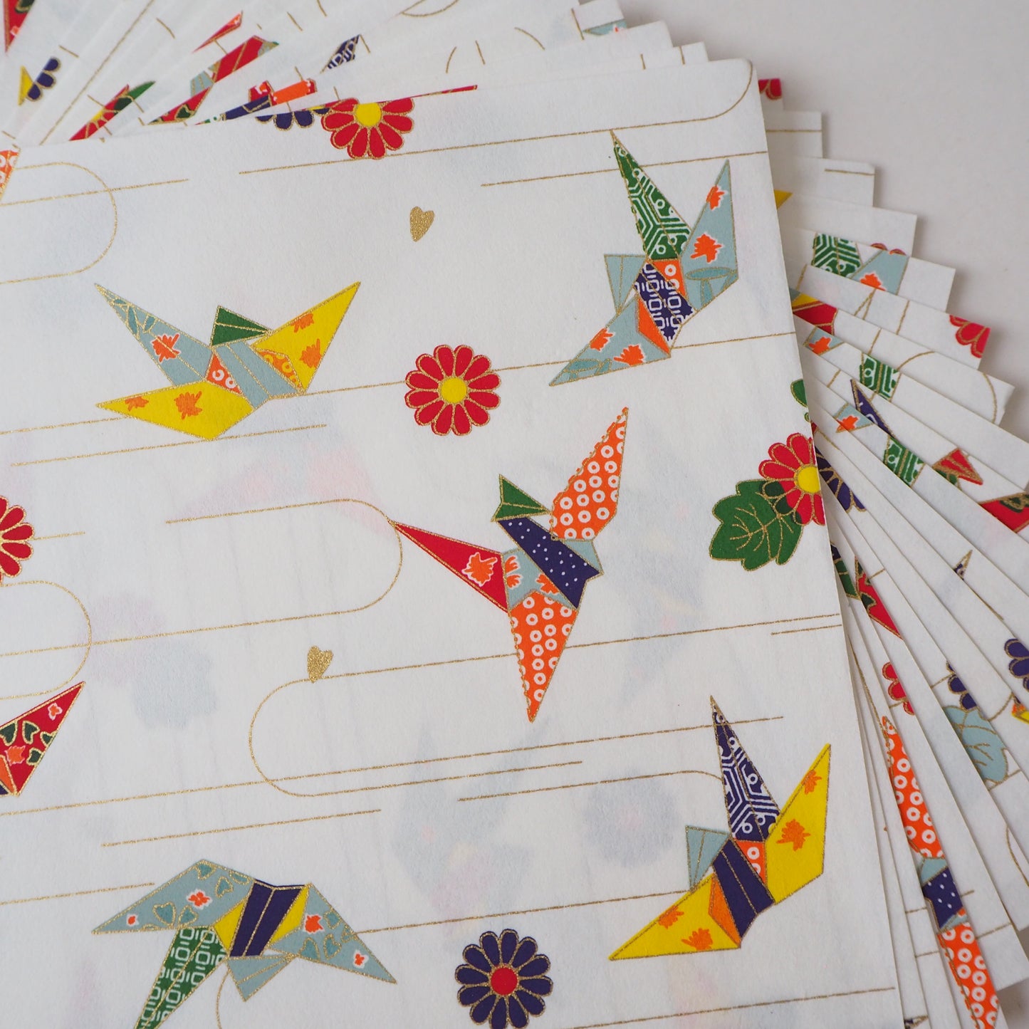 Pack of 20 Sheets 14x14cm Yuzen Washi Origami Paper HZ-101 - Origami Cranes White (L)