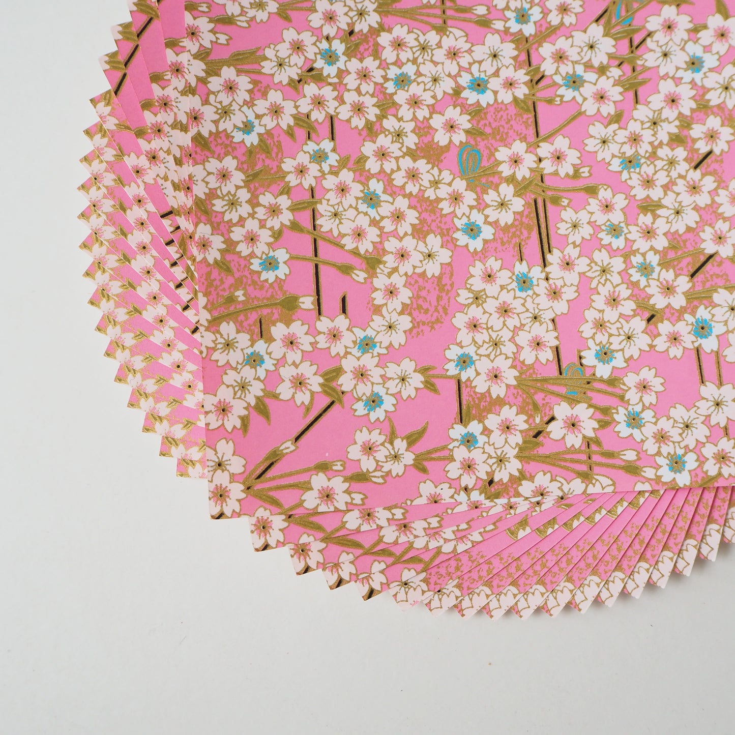 Paquet de 20 feuilles de papier origami Yuzen Washi 14x14 cm HZ-163 - Fleur de cerisier rose girly