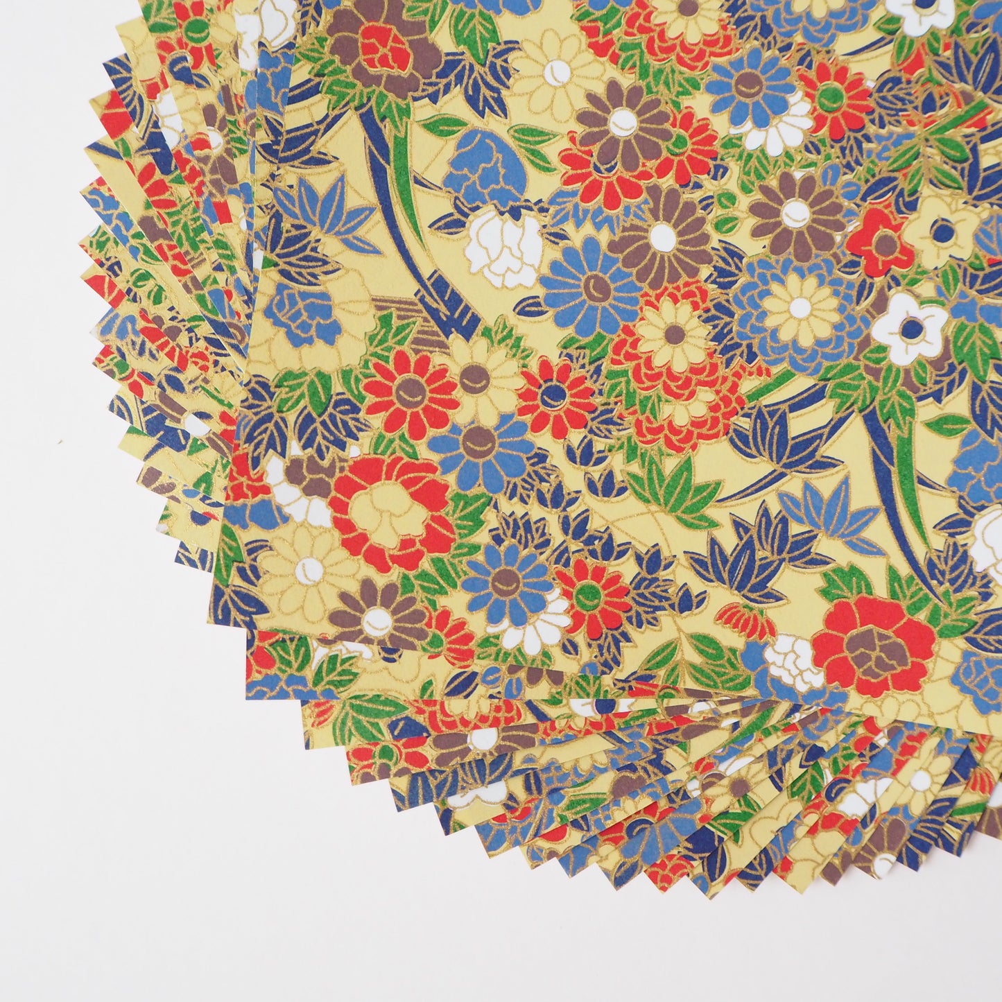 Paquete de 20 hojas de papel para origami Yuzen Washi de 14x14 cm HZ-072 - Jardín de crisantemos y peonías