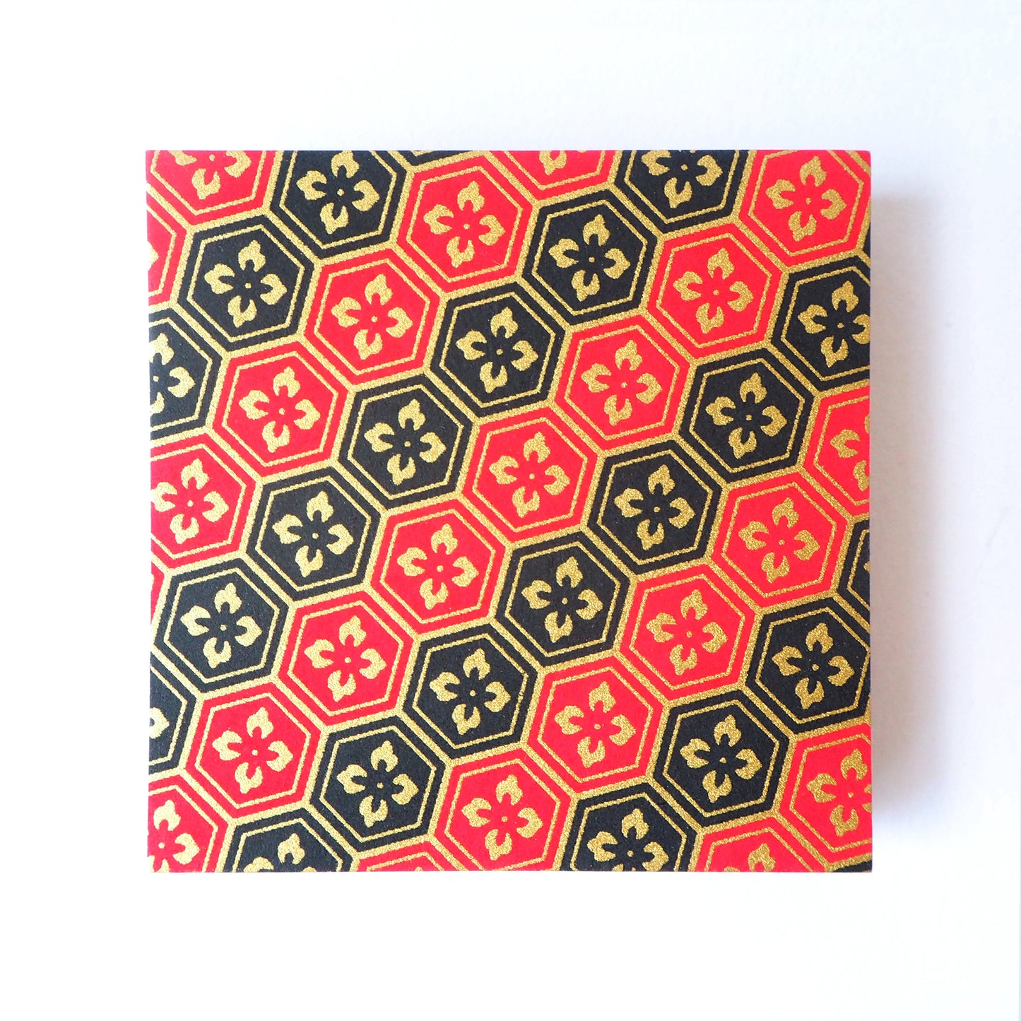 Pack of 100 Sheets 7x7cm Yuzen Washi Origami Paper HZ-048 - Black Red Striped Tortoiseshell Diamond Flower - washi paper - Lavender Home London