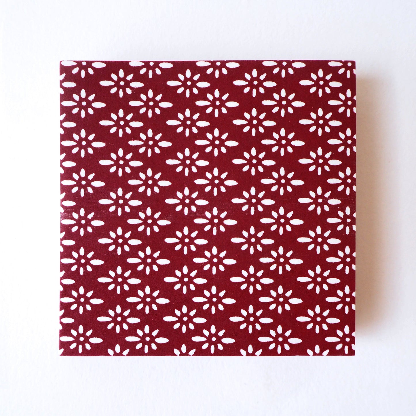 Pack of 100 Sheets 7x7cm Yuzen Washi Origami Paper HZ-238 - Brown Diamond Flower - washi paper - Lavender Home London