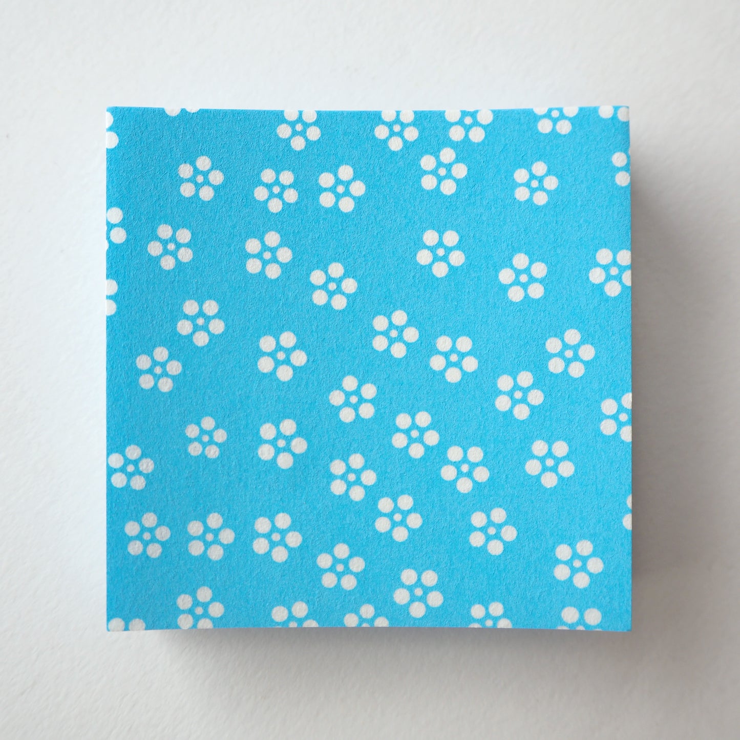 Pack of 100 Sheets 7x7cm Yuzen Washi Origami Paper HZ-384 - Small Plum Flowers Dodger Blue - washi paper - Lavender Home London