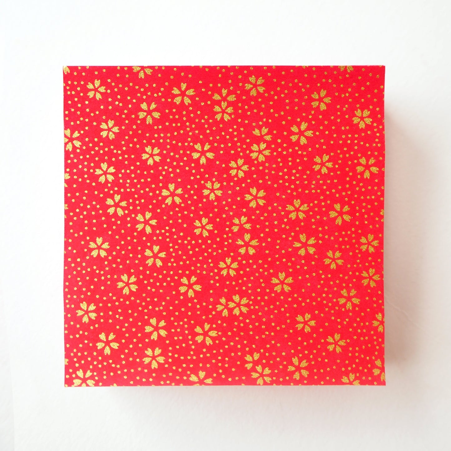 Pack of 100 Sheets 7x7cm Yuzen Washi Origami Paper HZ-502 - Small Gold Cherry Blossom Red - washi paper - Lavender Home London