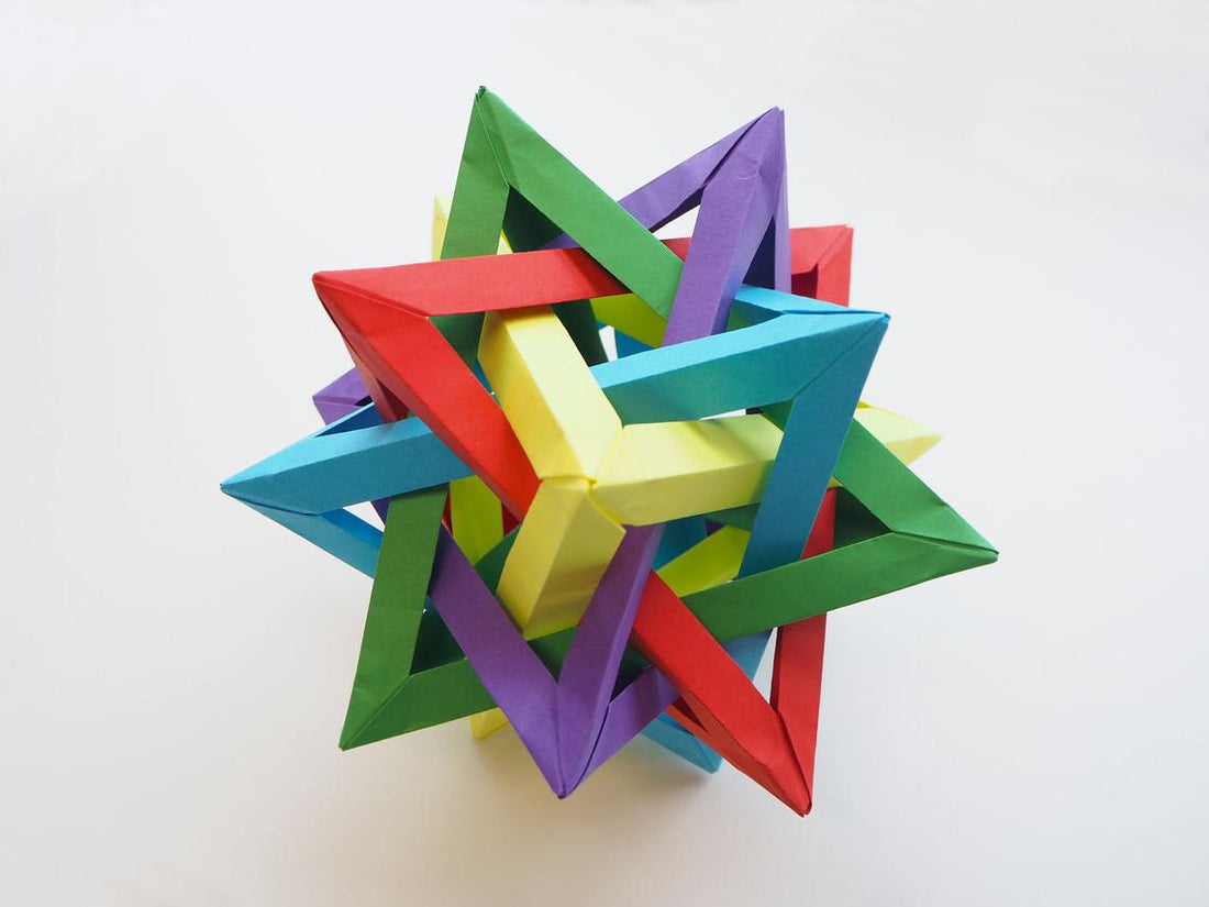 EASIEST WAY TO MAKE A 5 INTERSECTING TETRAHEDRA