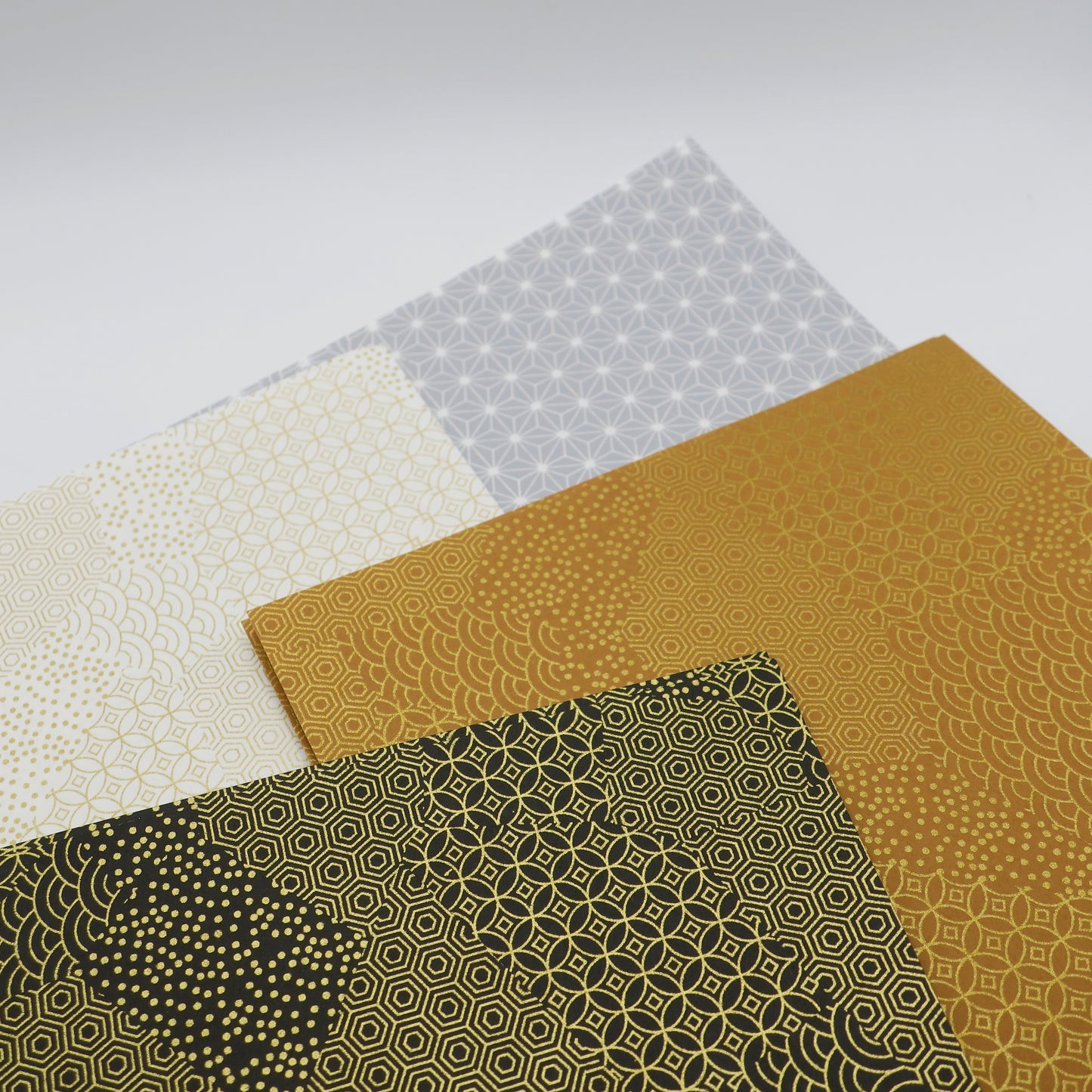20 Sheets Geometric Patterned Pack 1 Yuzen Washi Origami Paper 14x14cm