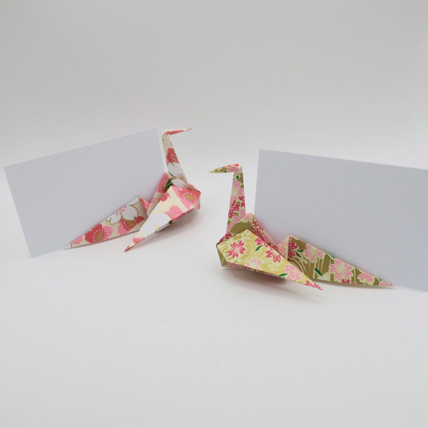 Tarjeta de lugar de grúa de origami de papel Yuzen Washi a medida, titular de la tarjeta de nombre