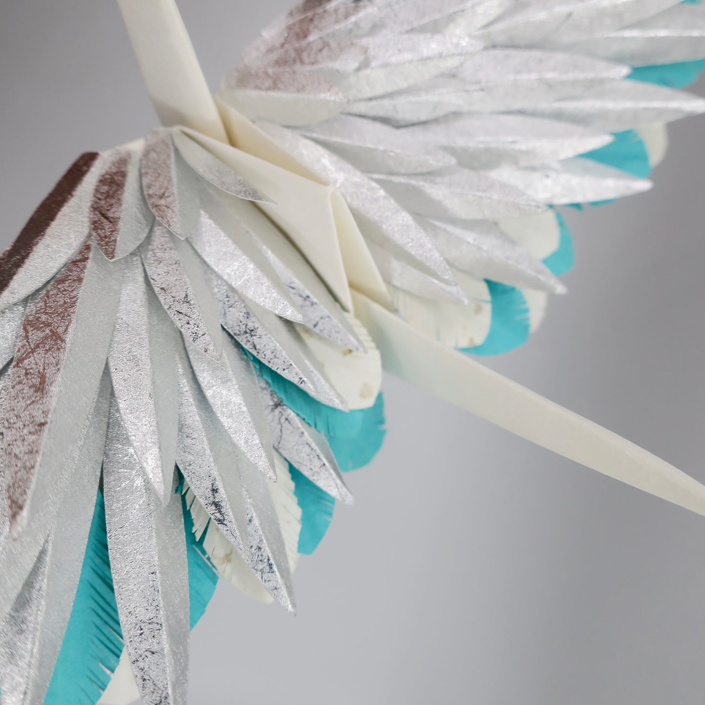 Grulla Emplumada De Origami - Hielo
