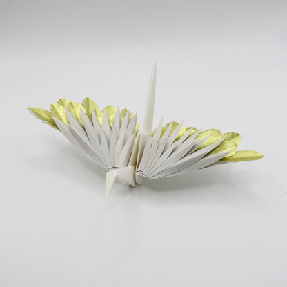 Grue à plumes en origami - Or caché