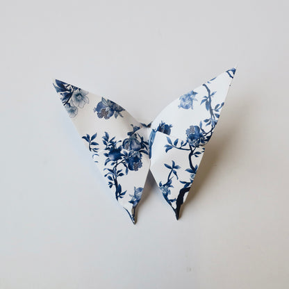 Pack of 5 Origami Butterflies - Blue and white
