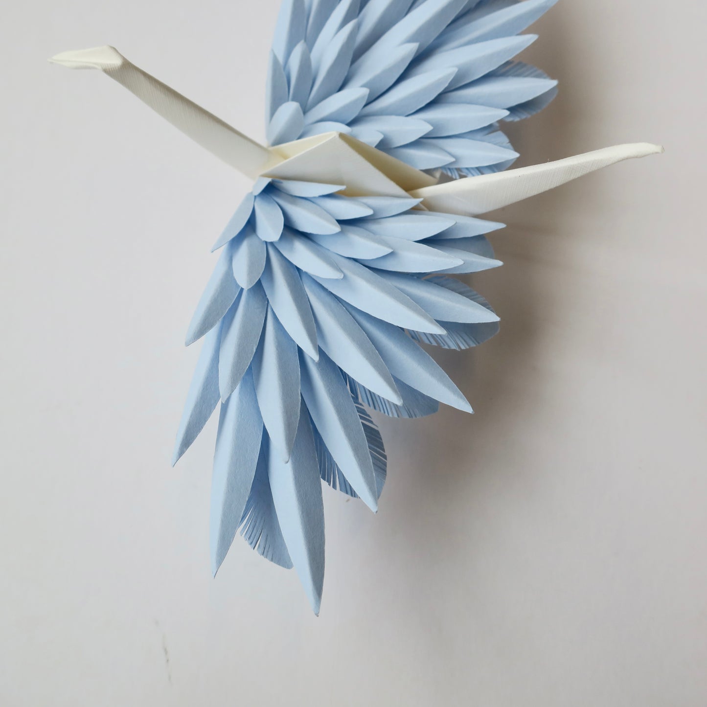 Paper Feathered Crane - Baby blue