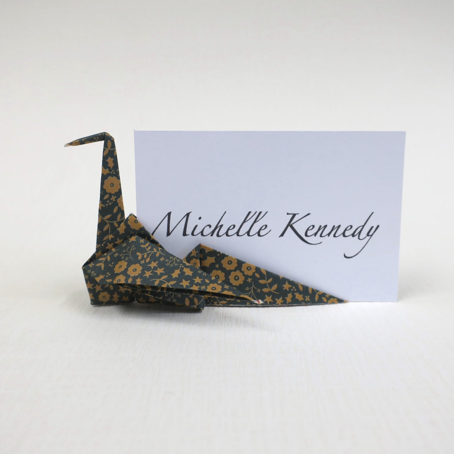 Tarjeta de lugar de grúa de origami de papel Yuzen Washi a medida, titular de la tarjeta de nombre