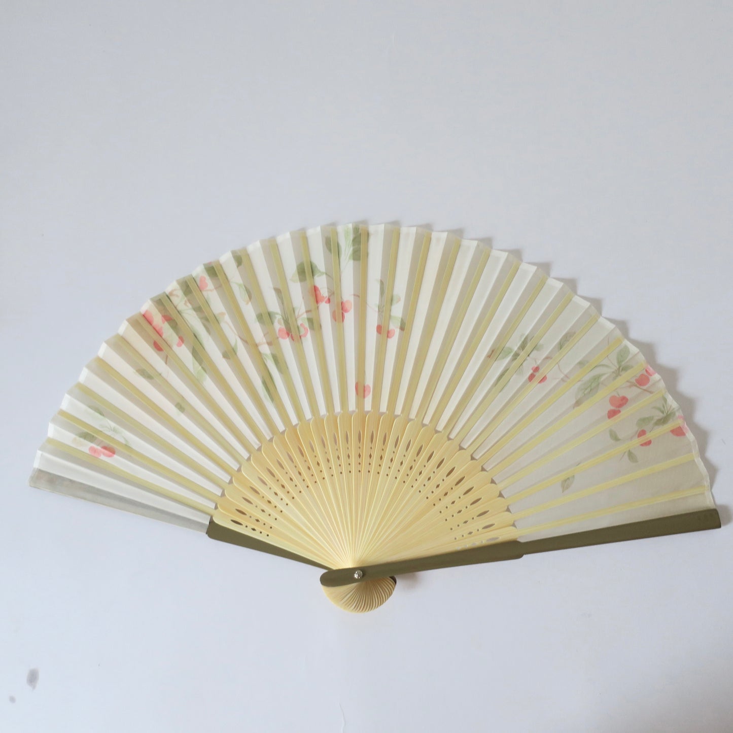 New Folding Fan - Red berries