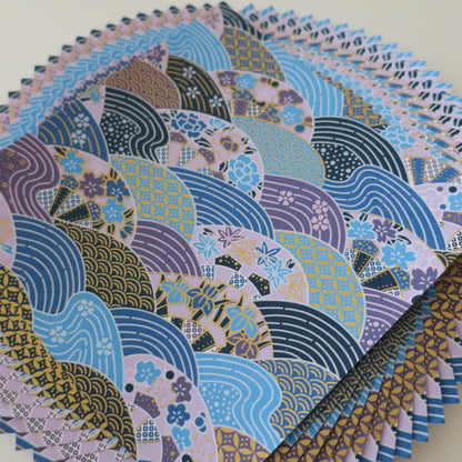 Paquet de 20 feuilles de papier origami Yuzen Washi 14x14 cm HZ-051 - Damier doré (S)