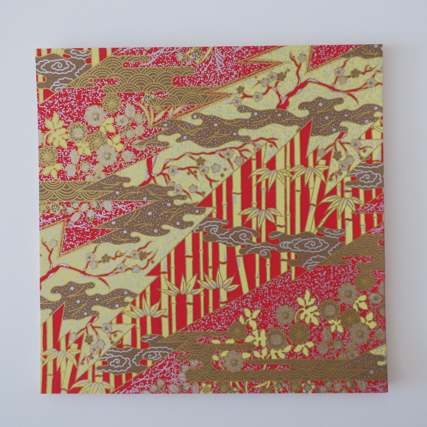 Pack of 20 Sheets 14x14cm Yuzen Washi Origami Paper HZ- 573 - Red & Gold Bamboo Lightning Patchwork