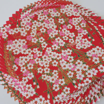 Paquet de 20 feuilles de papier origami Yuzen Washi 14x14 cm HZ-051 - Damier doré (S)
