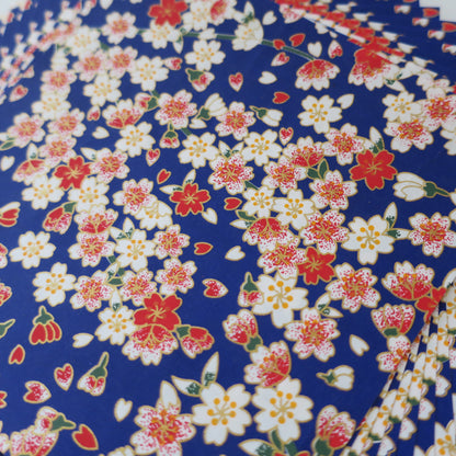 Paquete de 20 hojas de papel Yuzen Washi Origami de 14x14 cm HZ-051 - Tablero de ajedrez dorado (S)