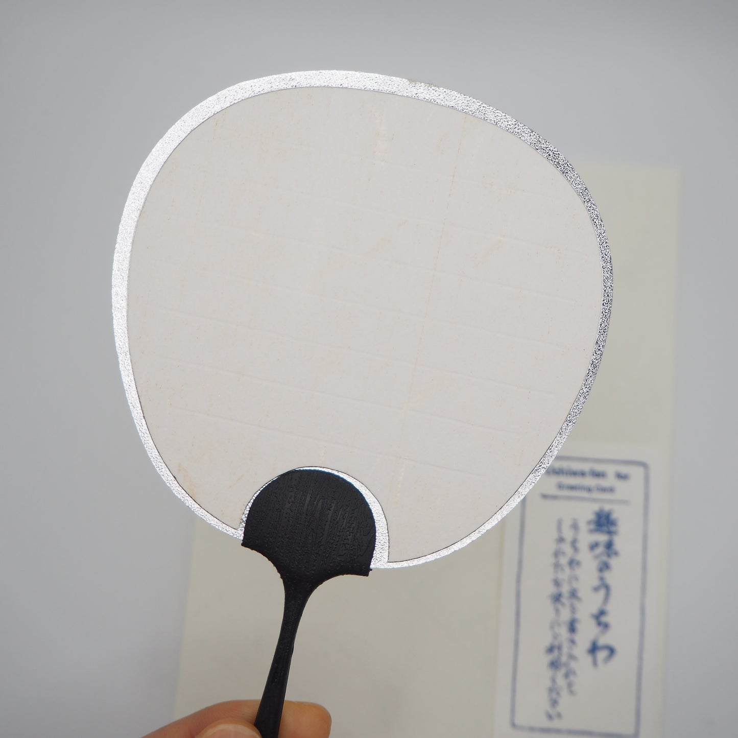 Tarjeta de felicitación pequeña de abanico Uchiwa -Flores en jarrón