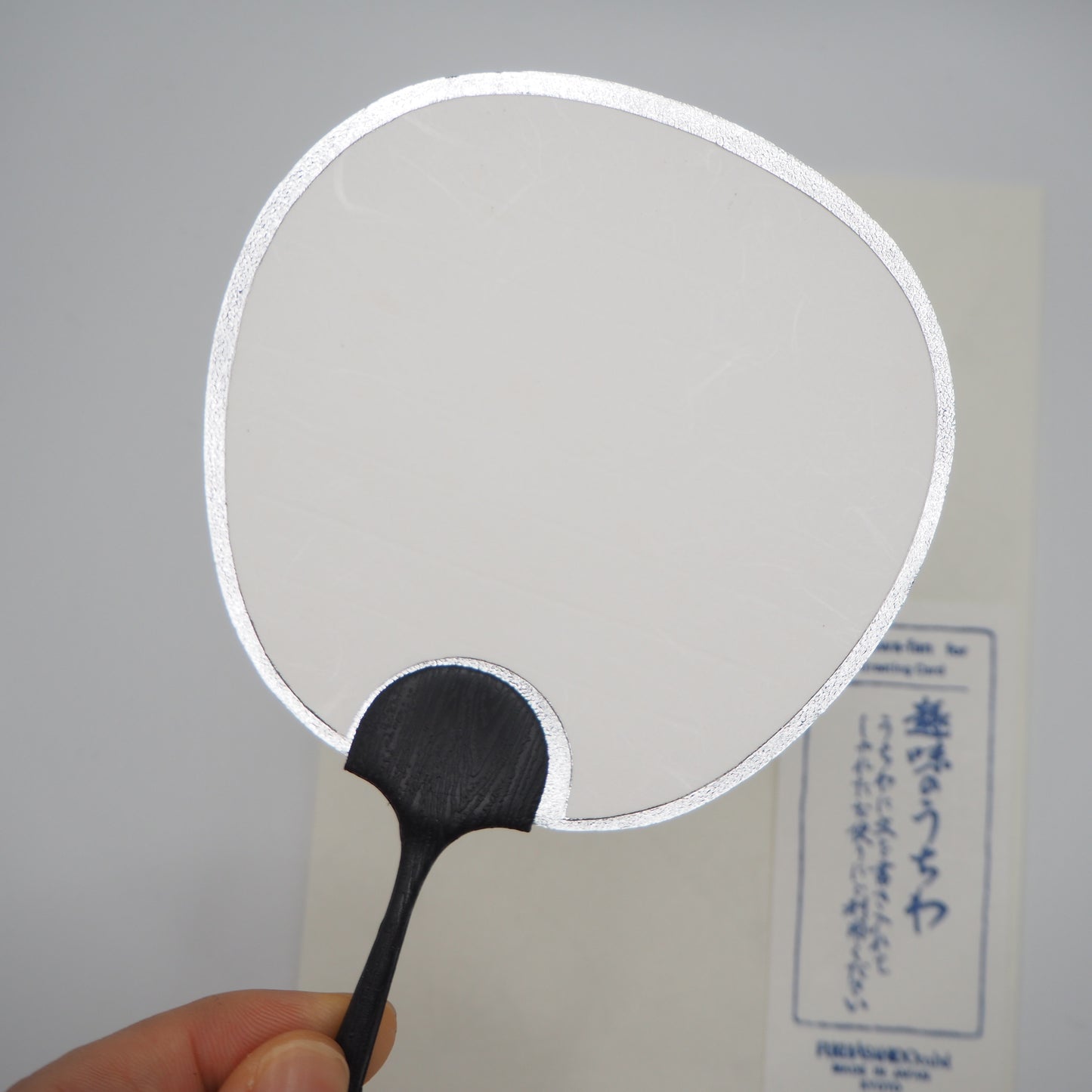 Tarjeta de felicitación pequeña del ventilador Uchiwa -Pino