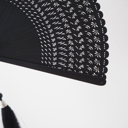 Abanico plegable de madera - Libélula, negro