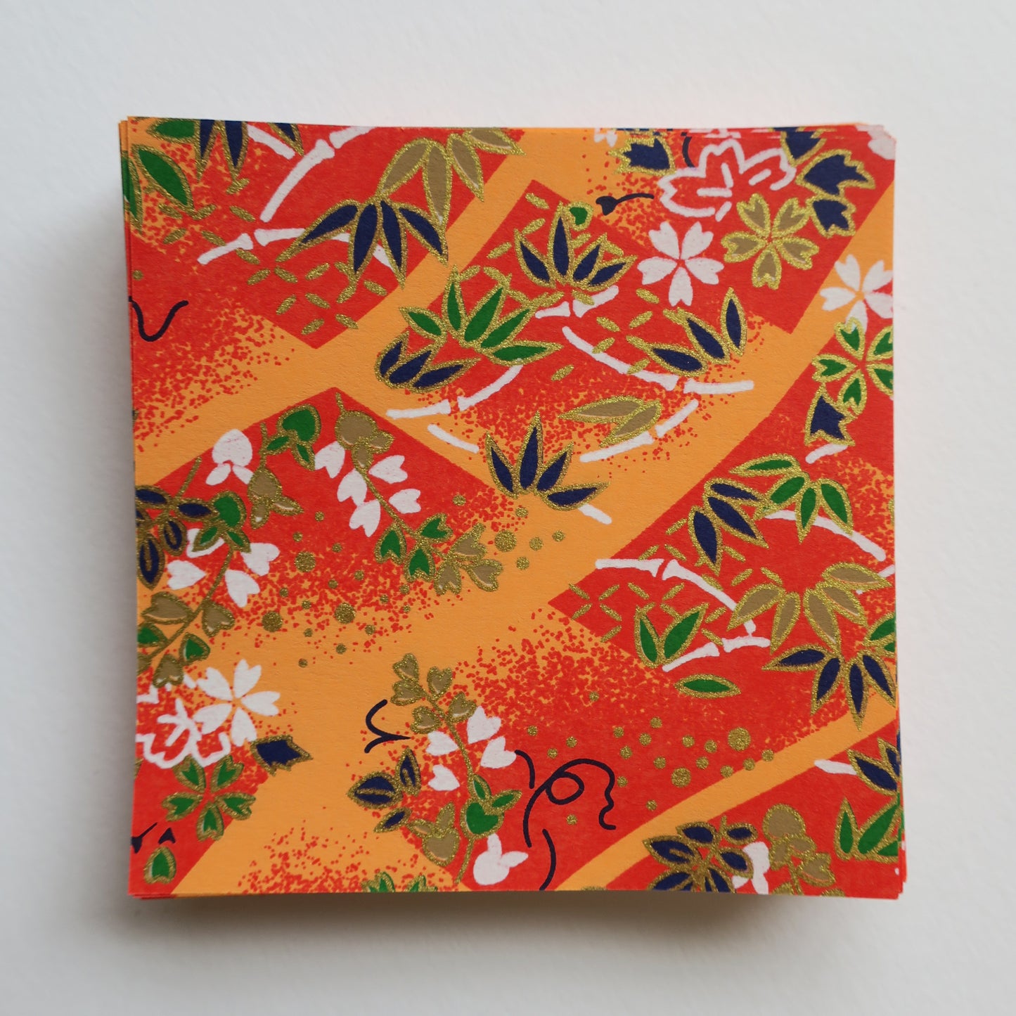 Pack of 100 Sheets 7x7cm Yuzen Washi Origami Paper HZ-476 - Cherry Blossom & Weight Chain Orange