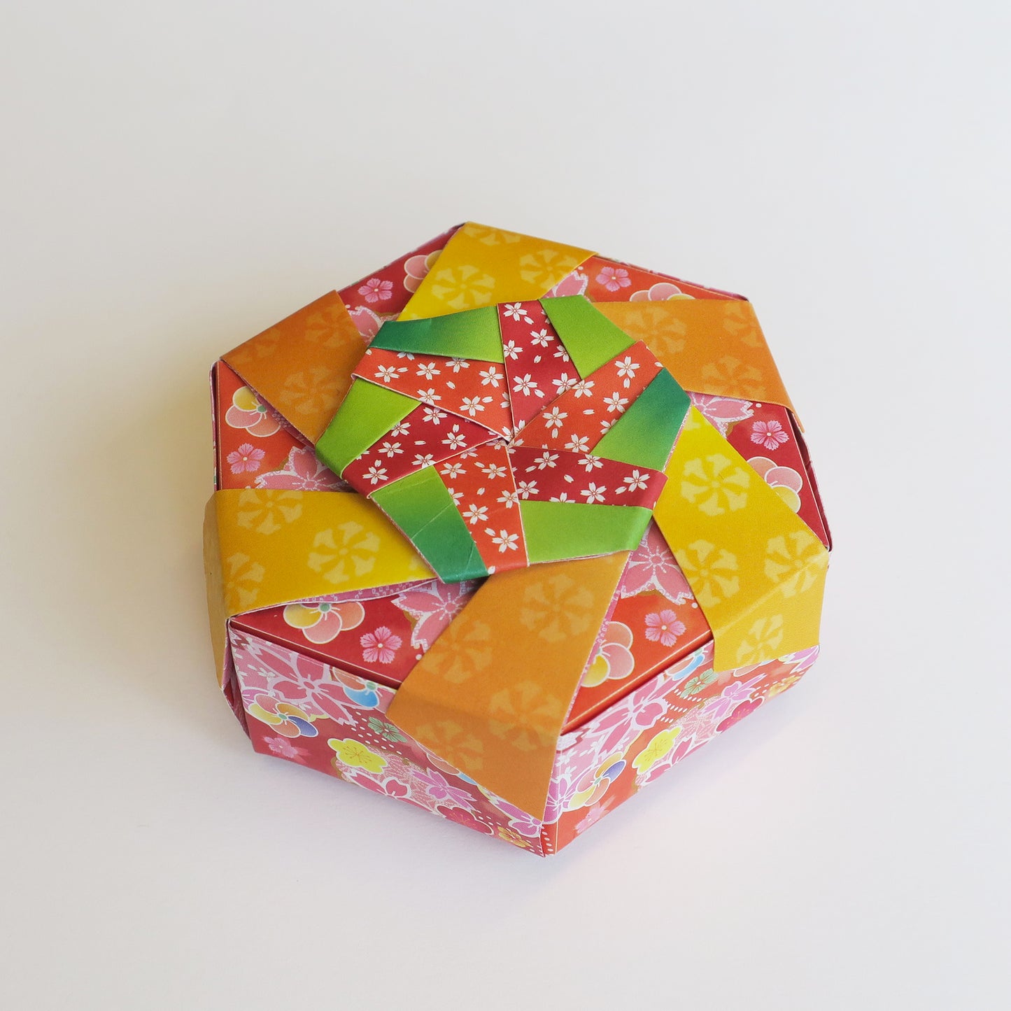 Trinket Origami, Make 5 Different Origami Boxes, 15x15cm