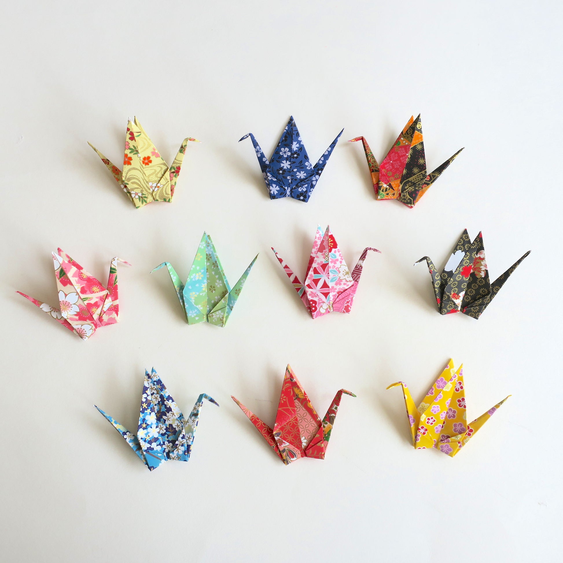 Pack of 10 & 50 & 100 Origami Cranes - Origami Decorations - Lavender Home London