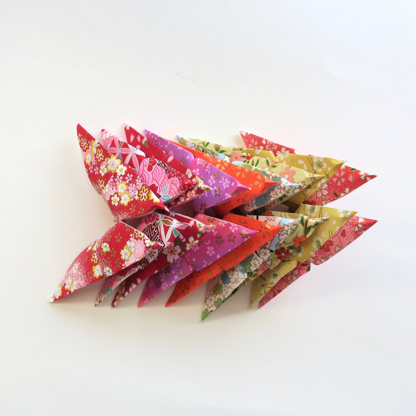 Pack of 5 or 15 Yuzen Washi Origami Paper Butterflies - Large - Origami Decorations - Lavender Home London