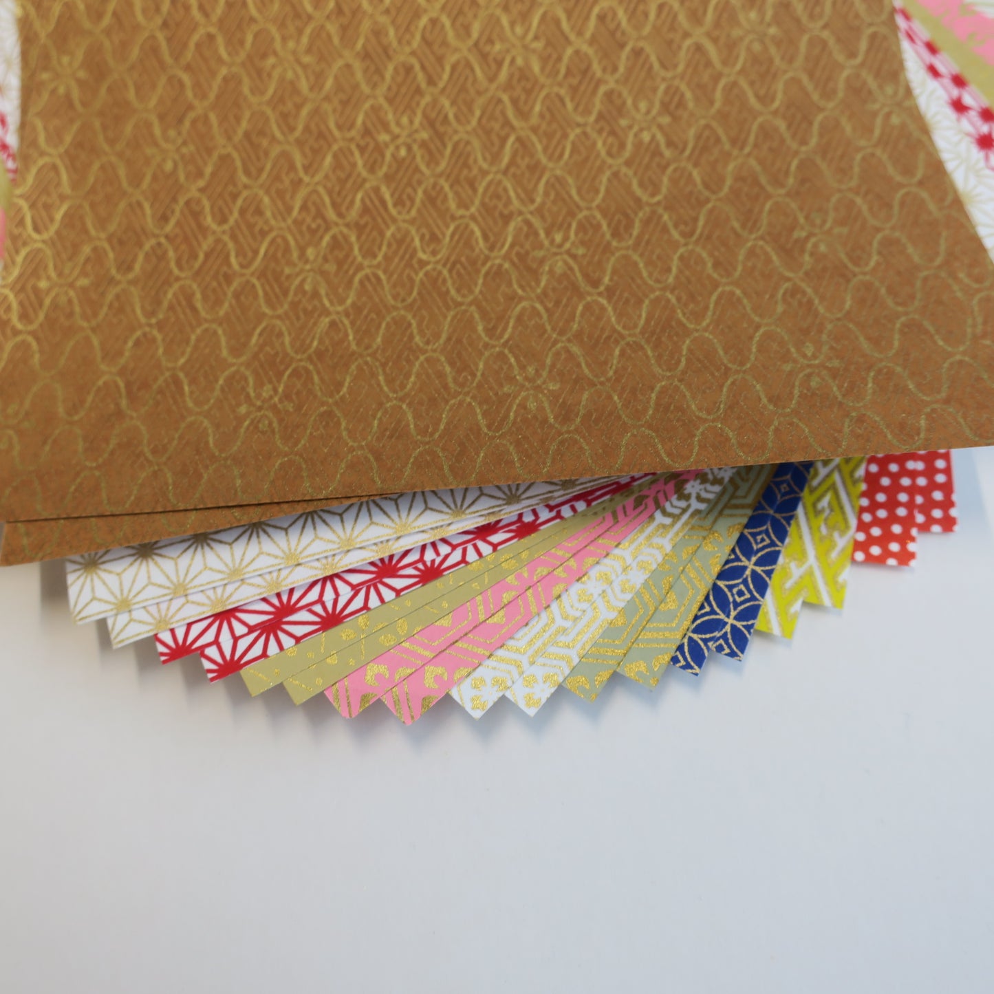 20 Sheets Geometric Patterned Pack 2 Yuzen Washi Origami Paper 14x14cm