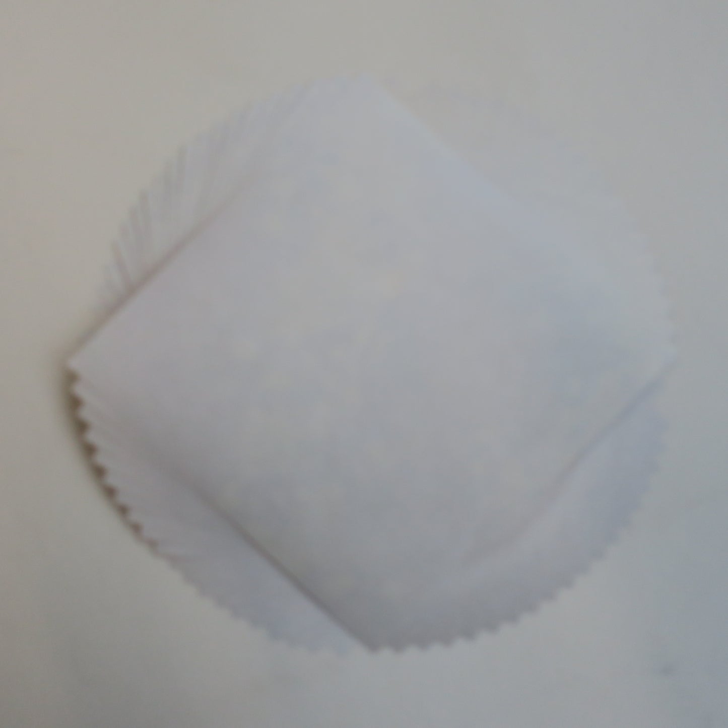 Pack of 20 Sheets 14x14cm Yuzen Washi Origami Paper HZ-049 - Red Cream Flower Basket