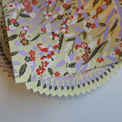 Paquete de 20 hojas de papel para origami Yuzen Washi de 14x14 cm HZ-537 - Rama lila