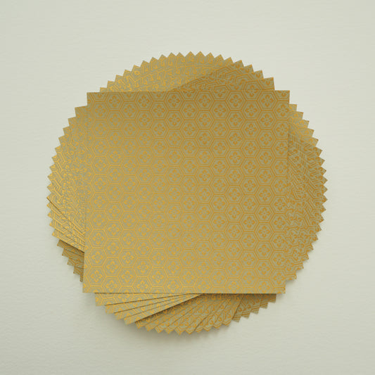 Paquet de 20 feuilles 14x14 cm Papier Origami Yuzen Washi HZ-350 - Fleur de diamant écaille de tortue or vert cendré