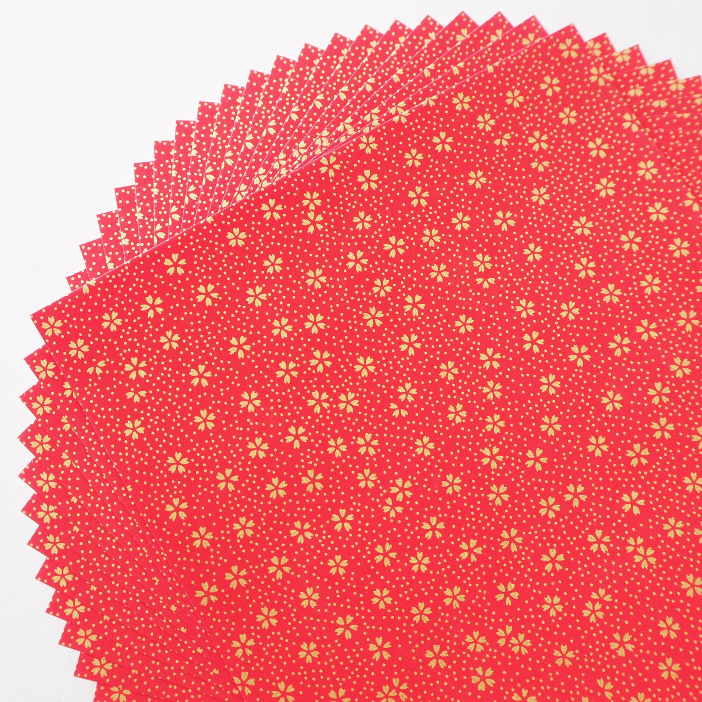 Paquete de 20 hojas de papel para origami Yuzen Washi de 14x14 cm HZ-502 - Rojo flor de cerezo dorado pequeño