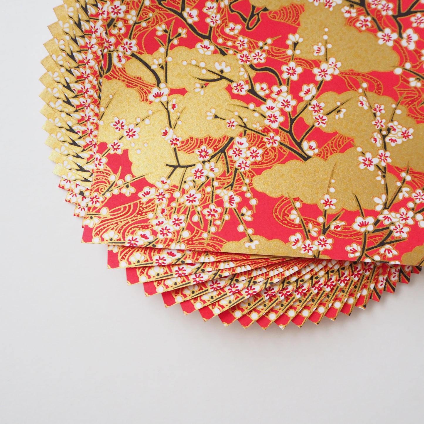 Pack of 20 Sheets 14x14cm Yuzen Washi Origami Paper HZ-383 - Cherry Blossom & Gold Clouds Red