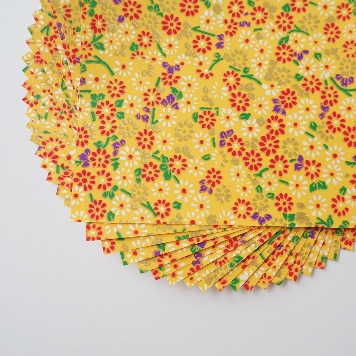 Paquet de 20 feuilles 14x14cm Papier Origami Yuzen Washi HZ-406 - Feu de chrysanthèmes