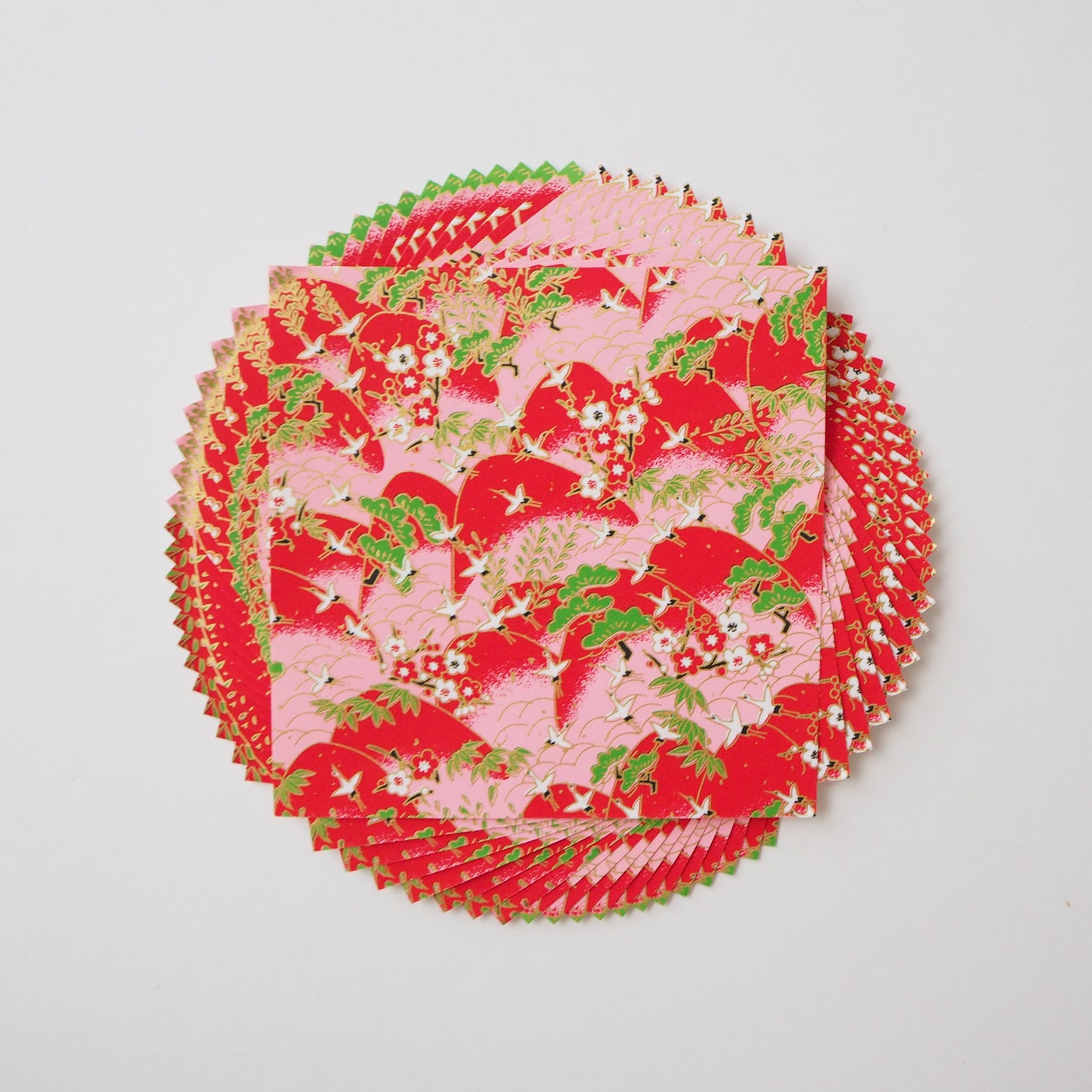 Paquete de 20 hojas de papel Yuzen Washi Origami HZ-442 14x14cm - Grúas cruzando montañas rojo