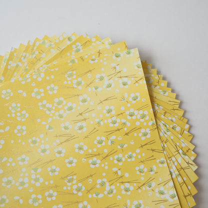 Pack of 20 Sheets 14x14cm Yuzen Washi Origami Paper HZ-373 - Cherry Blossom & Pine Needles Lemon