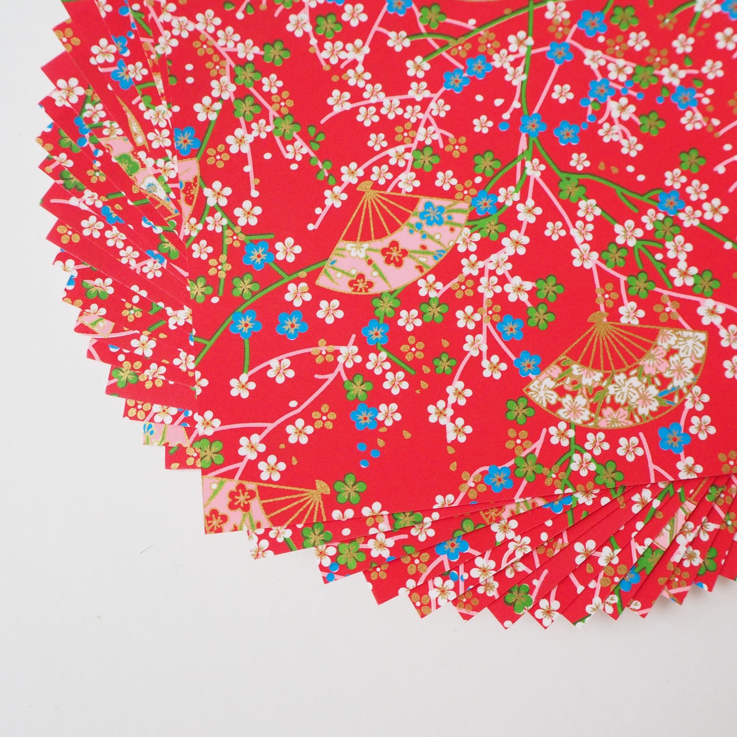 Pack of 20 Sheets 14x14cm Yuzen Washi Origami Paper HZ-263 - Small Plum Flowers & Fans Red
