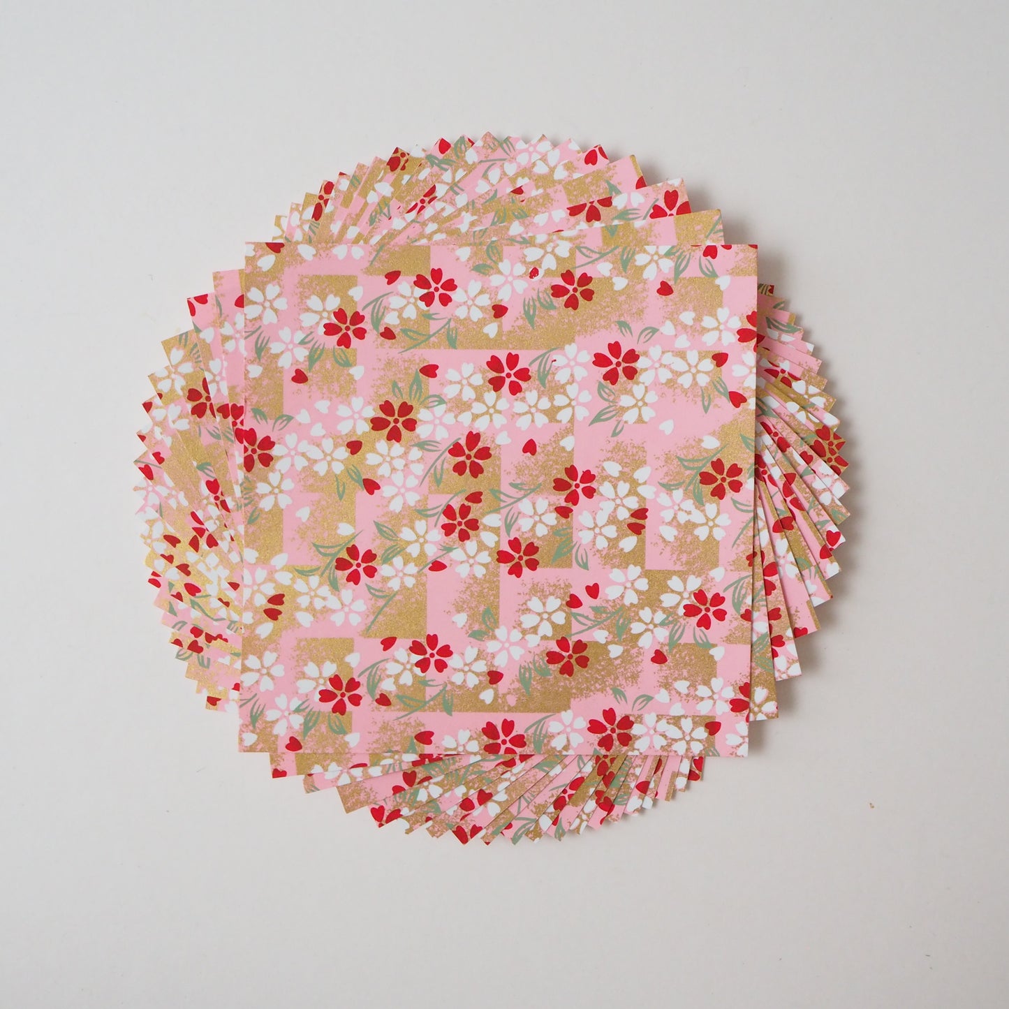 Paquete de 20 hojas de papel Yuzen Washi Origami de 14x14 cm HZ-267 - Sombra rosa flor de cerezo