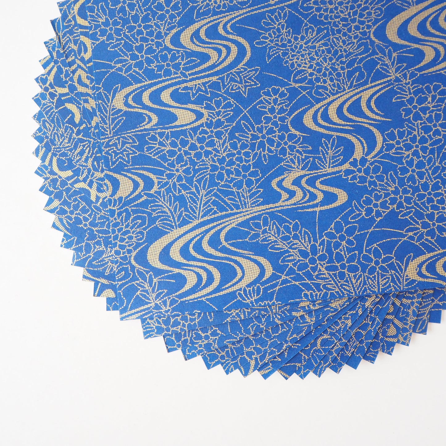 Pack of 20 Sheets 14x14cm Yuzen Washi Origami Paper HZ-086 - Sapphire Flowing Water Garden