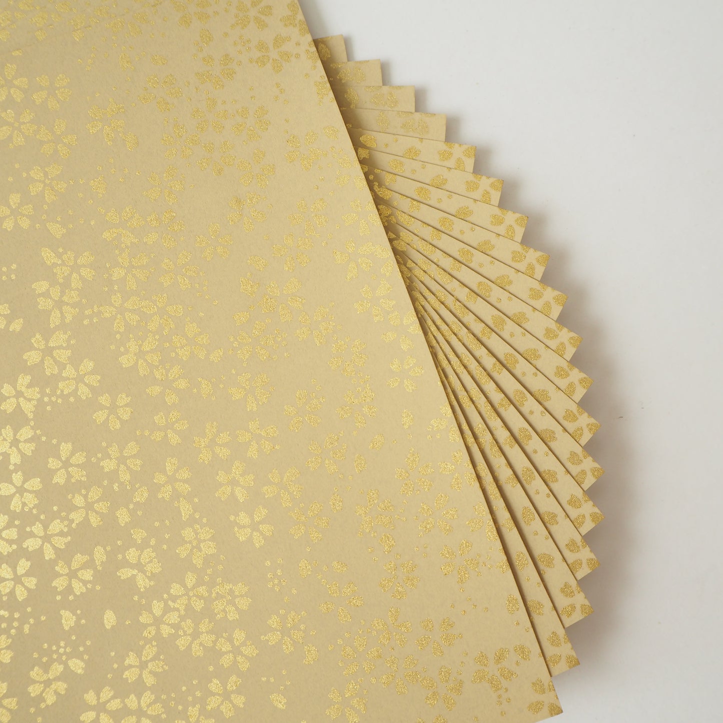 Pack of 20 Sheets 14x14cm Yuzen Washi Origami Paper HZ-092 - Small Gold Cherry Blossom