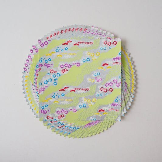 Paquet de 20 feuilles de papier origami Yuzen Washi 14x14 cm HZ-098 - Champ de fleurs argenté