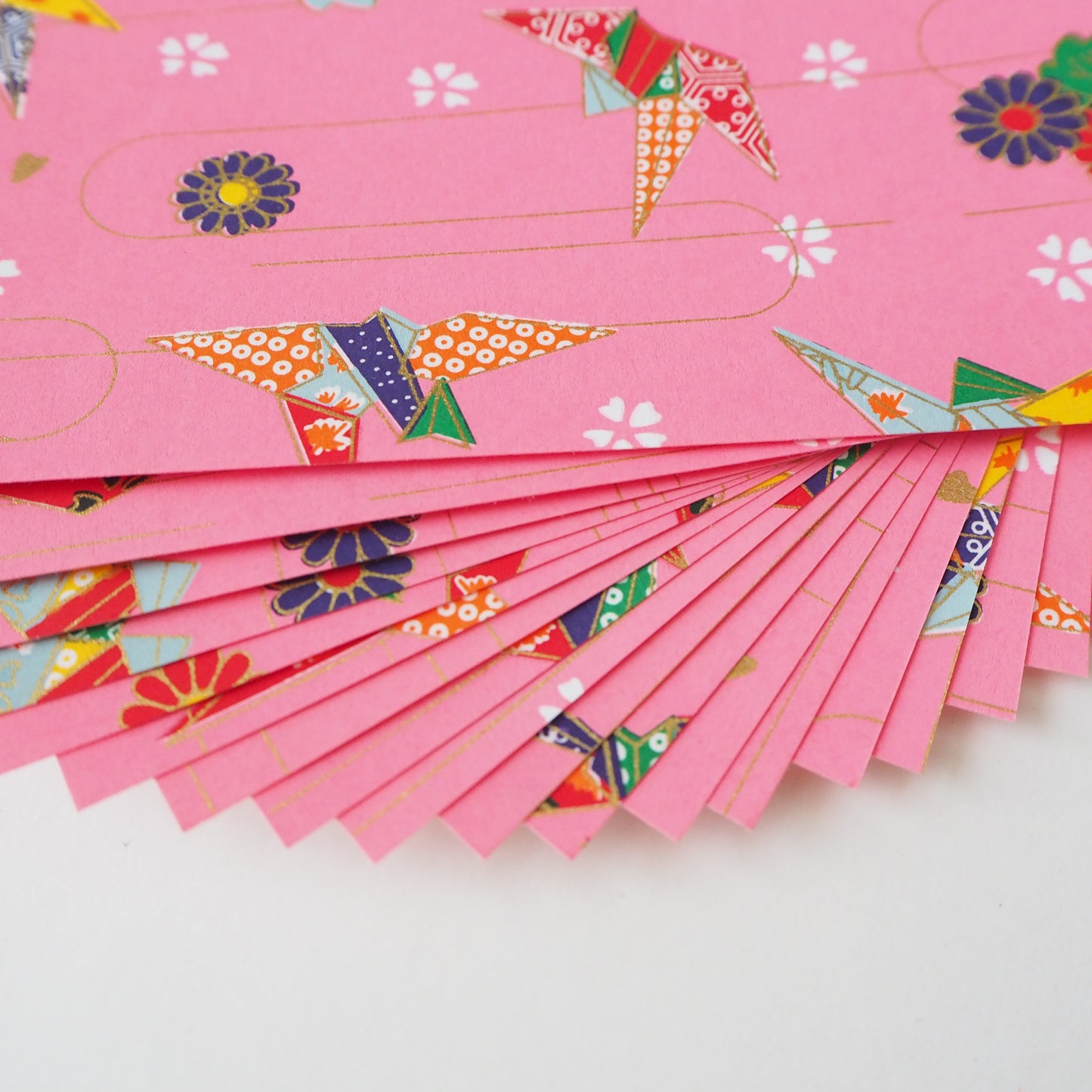 Pack of 20 Sheets 14x14cm Yuzen Washi Origami Paper HZ-102 - Origami Cranes Pink (L)