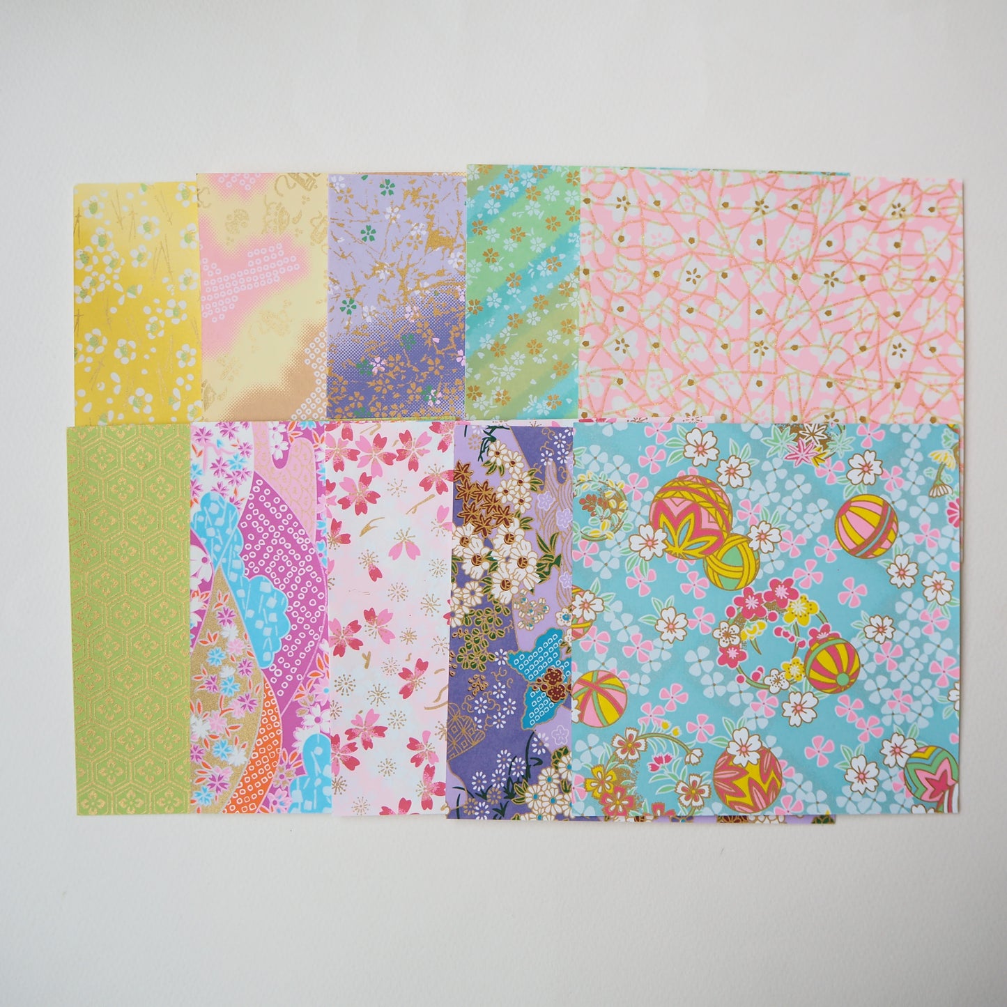 20 Sheets Pastel Themed Colours Japanese Decorative Yuzen Washi Origami Paper 14x14cm