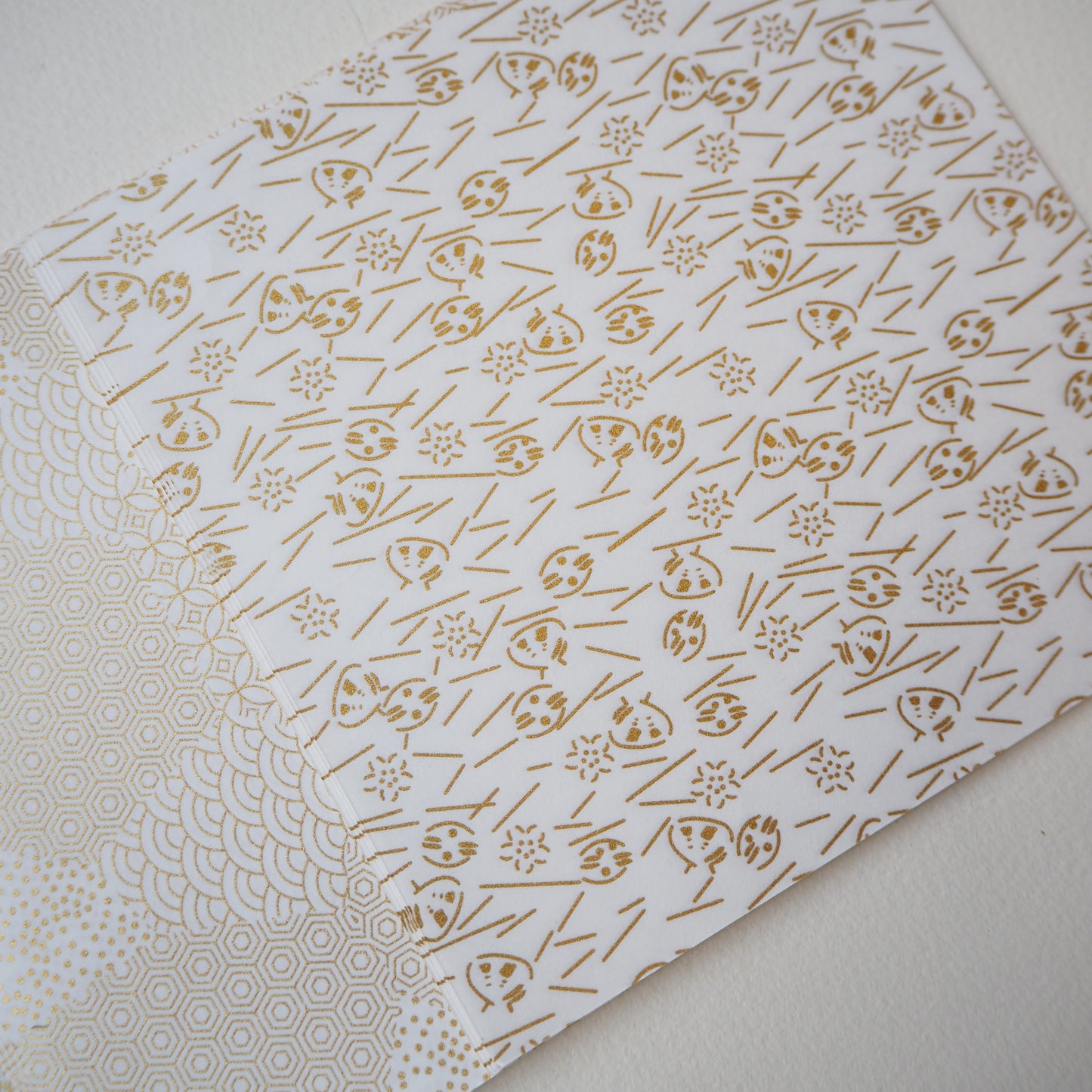 20 Sheets White&Gold Themed Colours Yuzen Washi Origami Paper 14x14cm