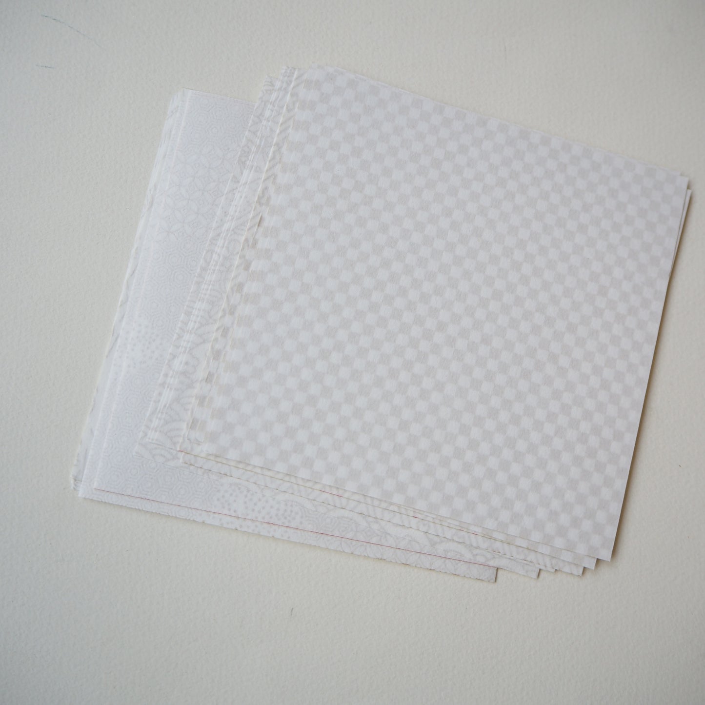 50 Sheets White & Gold Themed Colours Yuzen Washi Origami Paper Patterns 14x14cm