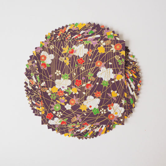 Paquete de 20 hojas de papel Yuzen Washi Origami de 14x14 cm HZ-009 - Flores de ciruelo y hojas de arce morado
