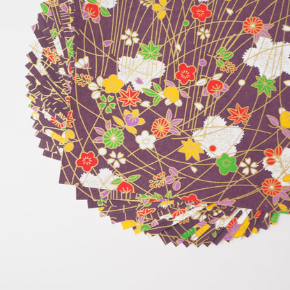 Paquete de 20 hojas de papel Yuzen Washi Origami de 14x14 cm HZ-009 - Flores de ciruelo y hojas de arce morado