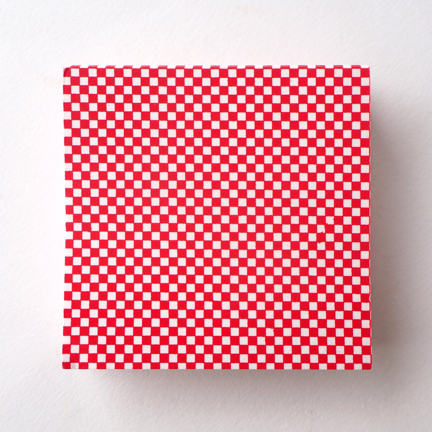 Pack of 100 Sheets 7x7cm Yuzen Washi Origami Paper HZ-050 - Red Checkerboard - washi paper - Lavender Home London